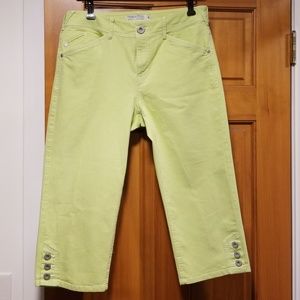 Tribal Jean's capri pant